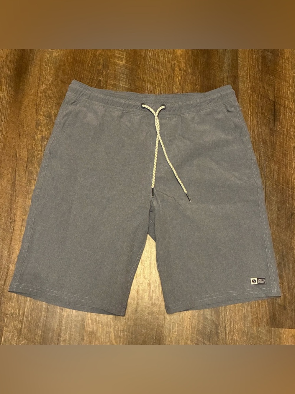 Salty Crew Boys XL Hybrid Walk Shorts Gray Stretch Drawstring Surf Fishing